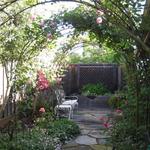 rose trellis walk